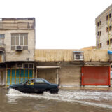 تصویری از آبگرفتگی خیابان در یکی از شهرهای ایران - آبان ۱۴۰۲ - عکس از علی معارف/ایرنا