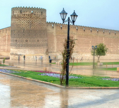 ارگ کریمخان در محور زندیه در شیراز